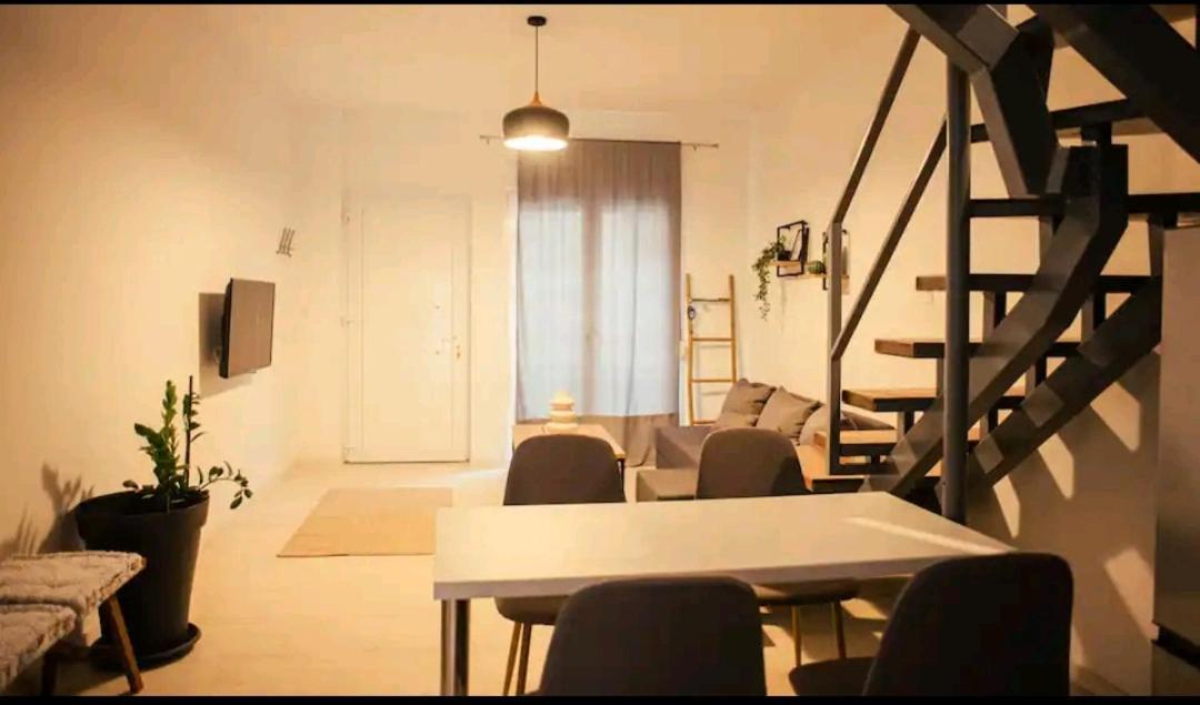 Maisonette *