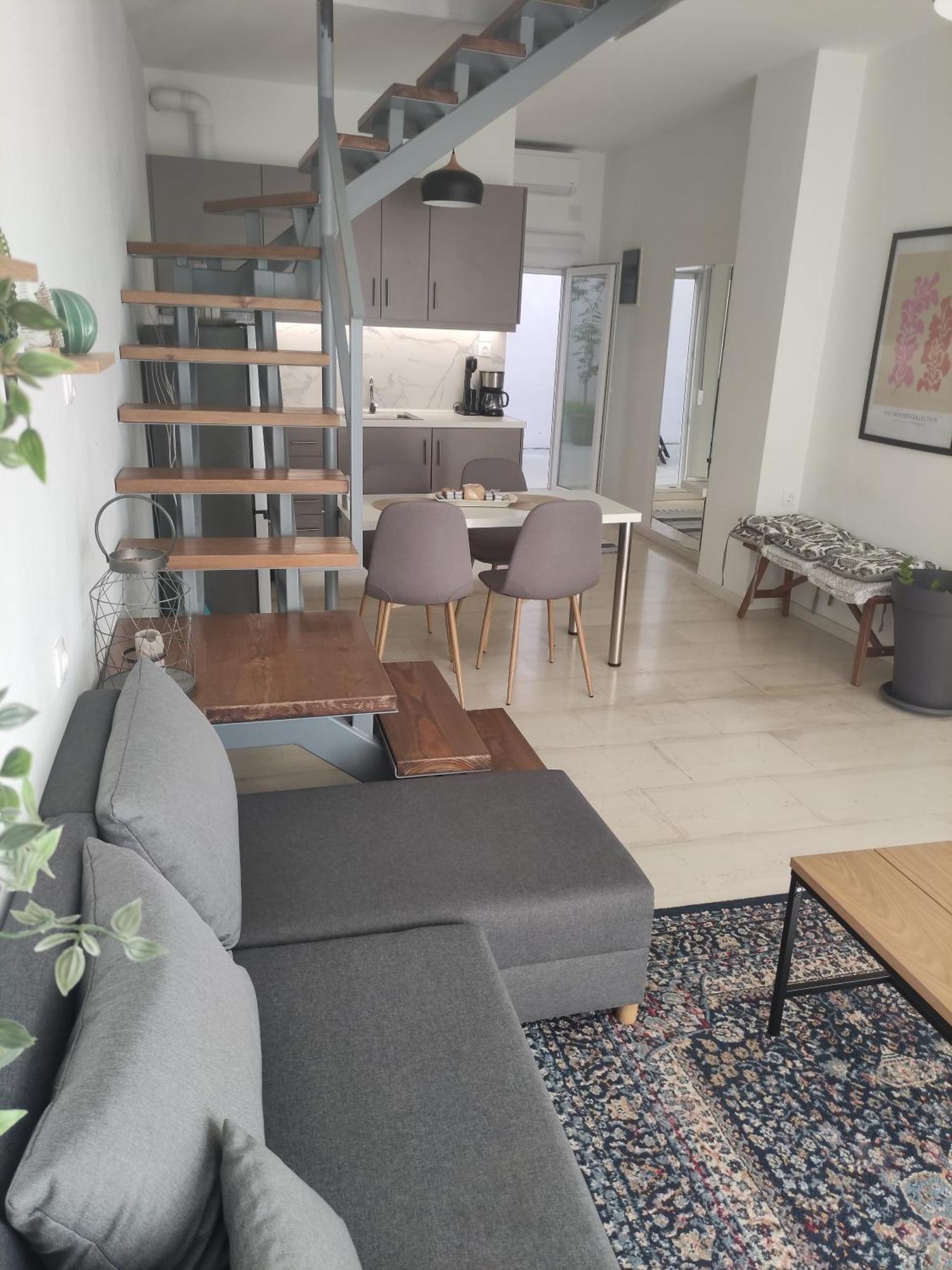 Maisonette Apartment Volos